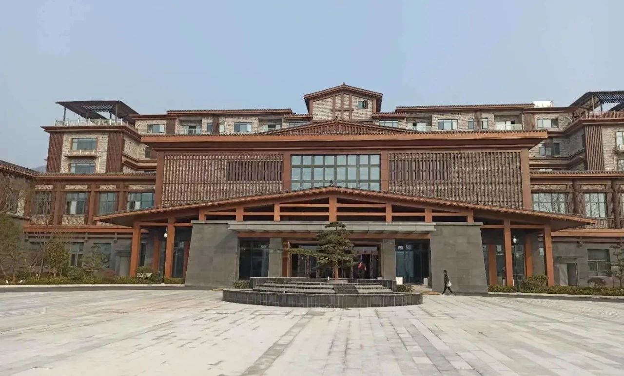 威尼斯87978797专业灯光音响扩声系统工程产品效劳于某旅馆！